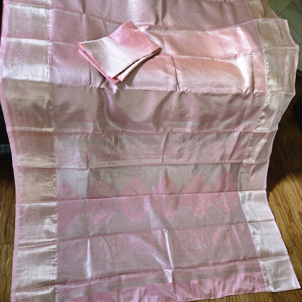 Beautiful Lotus Pink Benarasi Tissue Soft Sari With Silver Zari Work &MatchingBP
